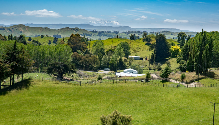 Redback Agri NZ 700x400 Customers